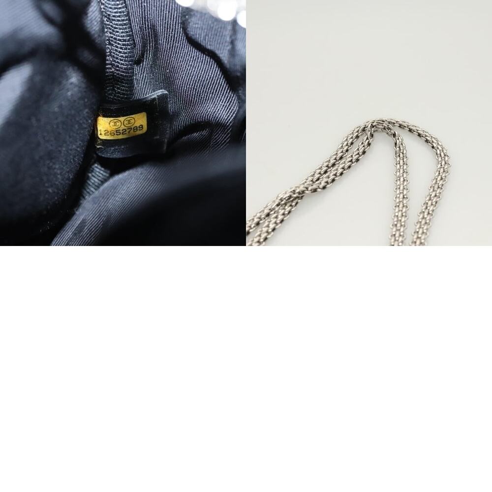 Chanel Matelasse Chain Shoulder Bag - Picture 5 of 6